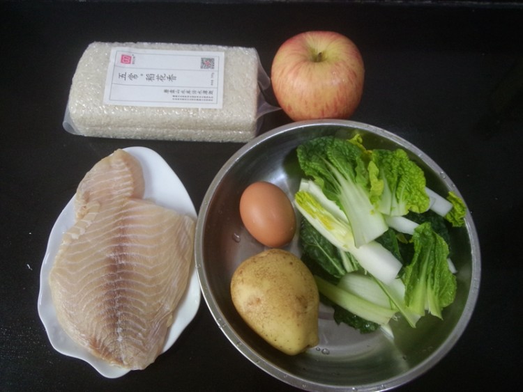 鲷鱼煎土豆片便当步骤1