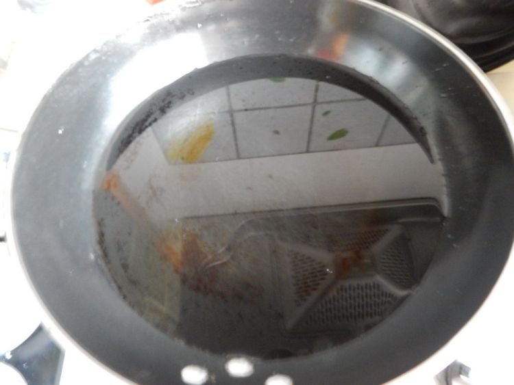 胡萝卜烧鸡块步骤1