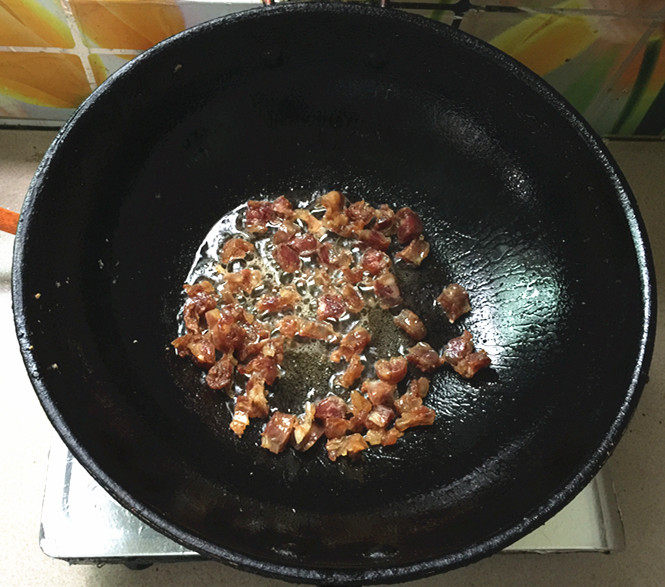 腊肠鸡蛋炒意面步骤7