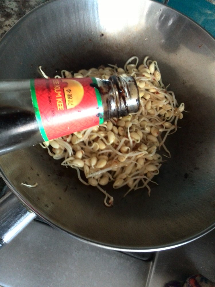 自家的黄豆芽步骤6