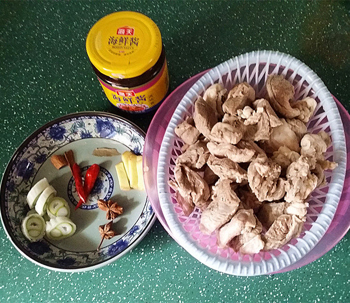 红烧羊肉步骤1
