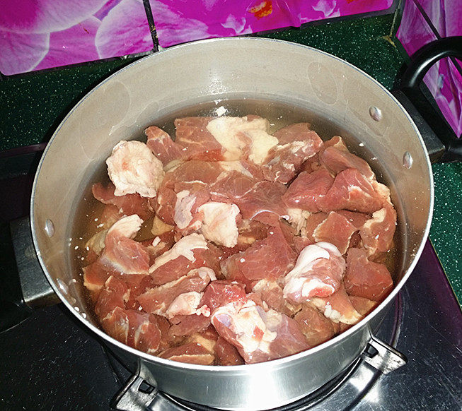 红烧羊肉步骤2