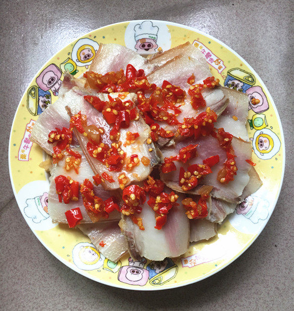 剁椒腐竹蒸腊肉步骤9