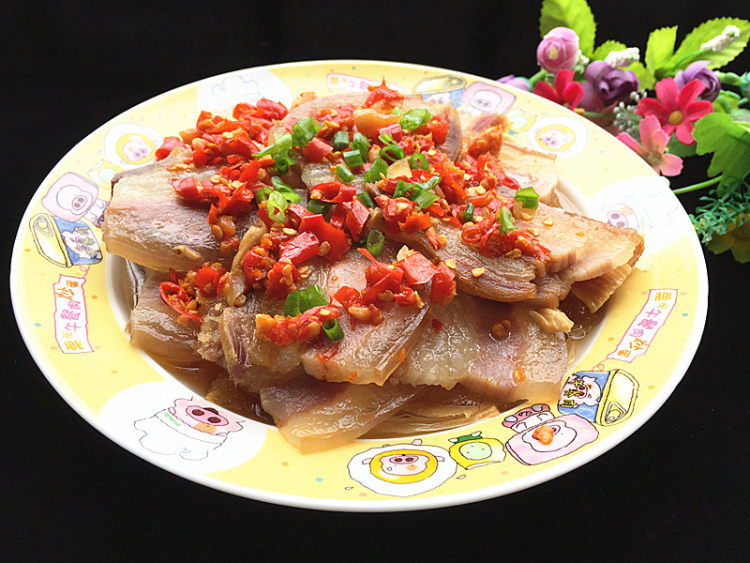 剁椒腐竹蒸腊肉步骤15