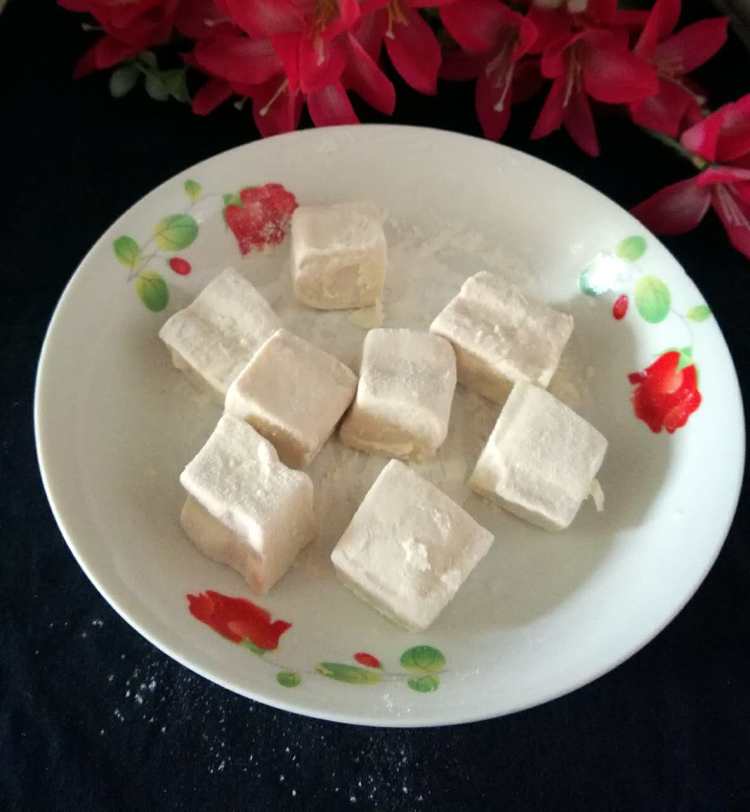 菠萝咕噜豆腐步骤3
