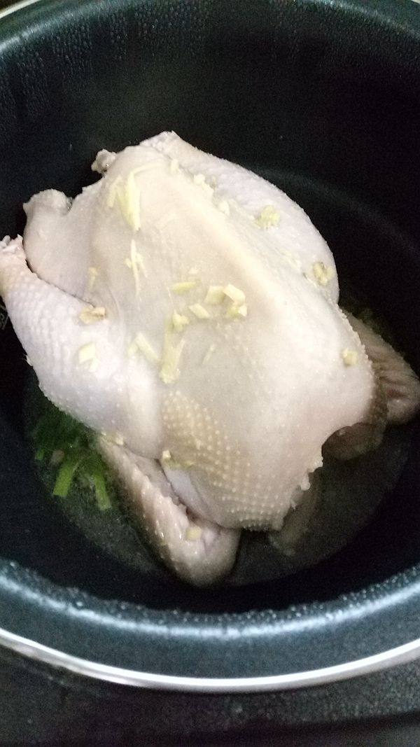 电饭煲双葱焗鸡步骤7