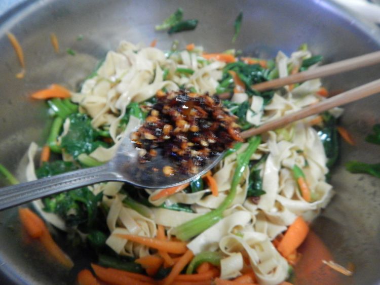 菠菜凉拌豆皮步骤11
