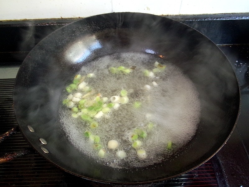 豆腐滚羊头汤步骤7