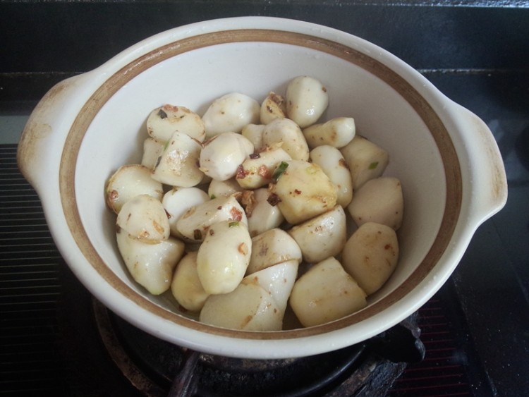 葱油芋仔步骤6