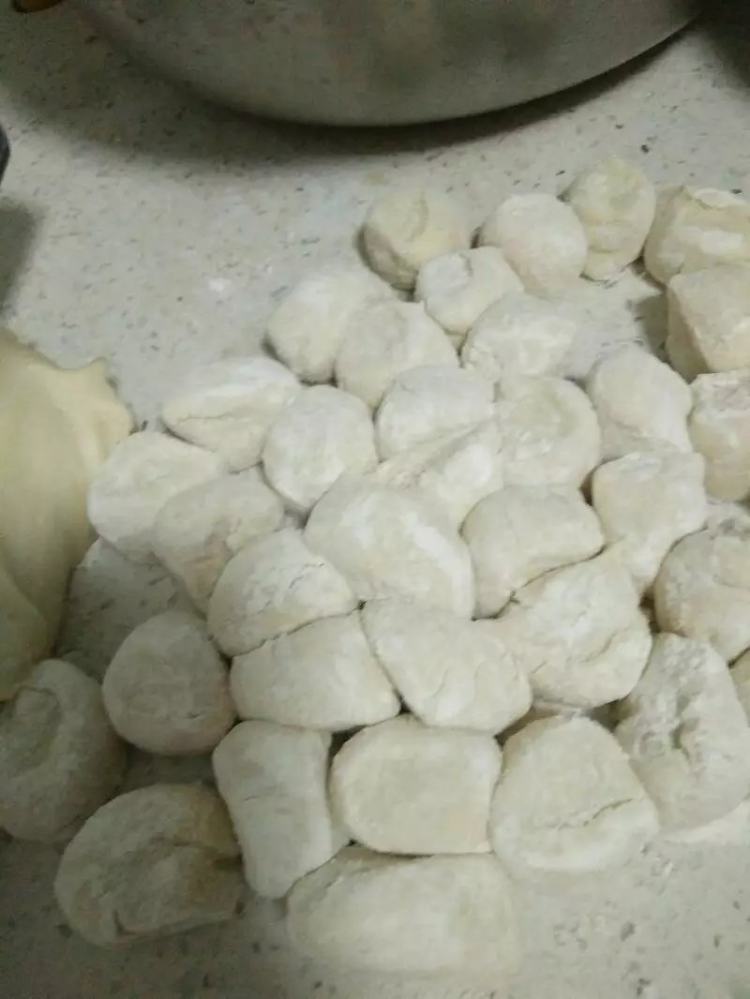 蒜黄肉饺子步骤3