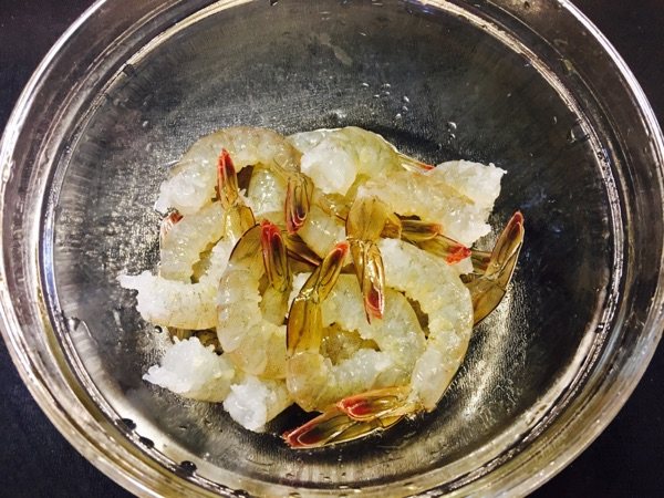 泰式鲜虾刺身步骤2