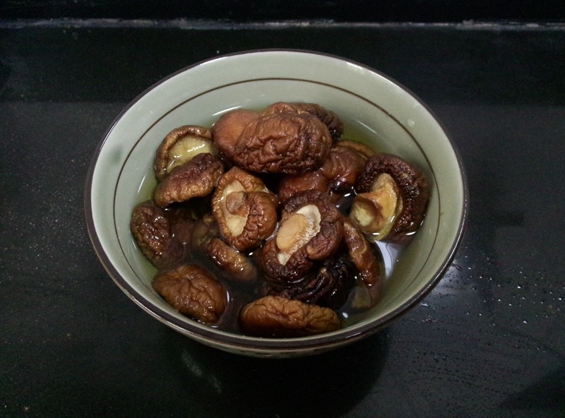 黄焖鸡步骤3