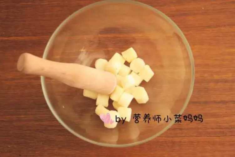 银鱼丝瓜山药饼步骤2