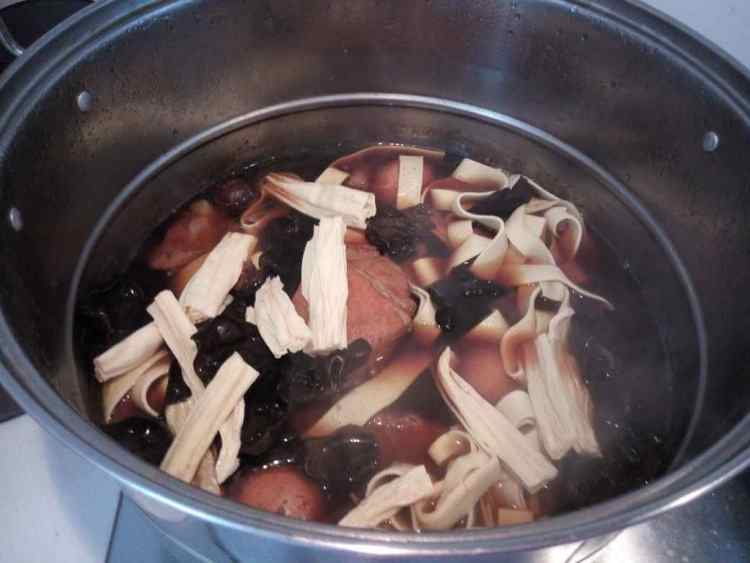 卤肉香锅步骤8