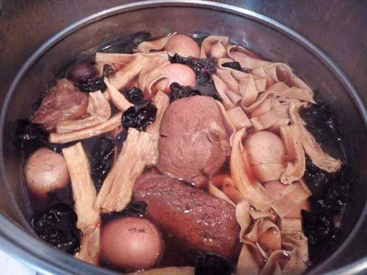 卤肉香锅步骤9