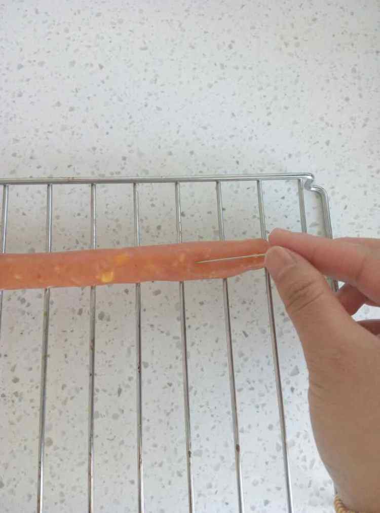 自制鸡肉玉米肠步骤9