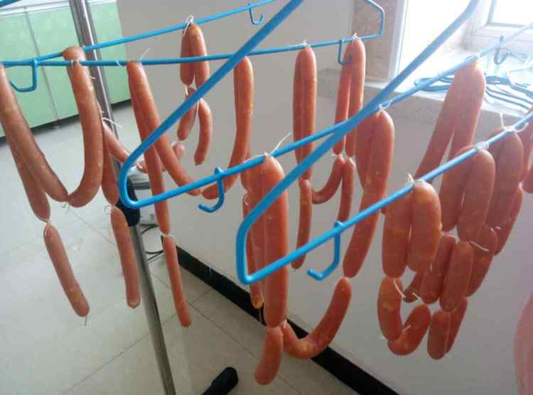 自制鸡肉玉米肠步骤8
