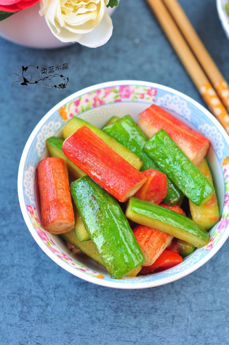 黄瓜焖蟹棒#本味家乡步骤7