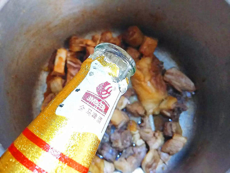 酱香啤酒鸭步骤5