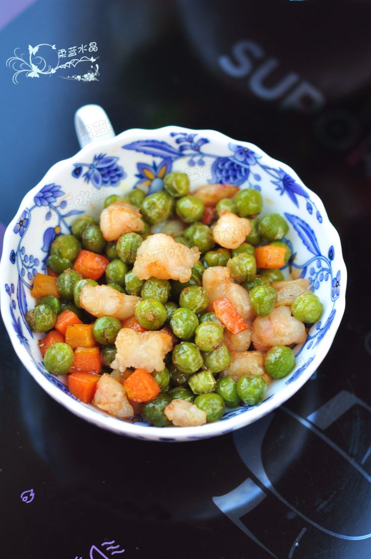豌豆炒虾仁#本味家乡步骤7