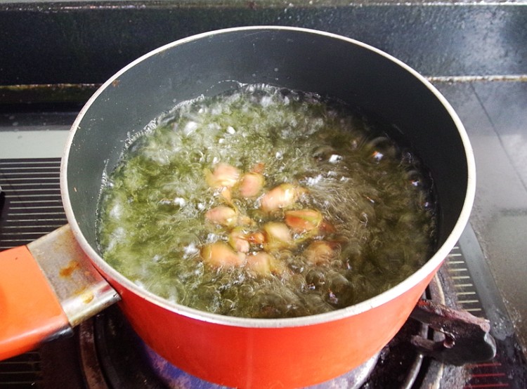 玫瑰花酒酿水铺蛋#本步骤2