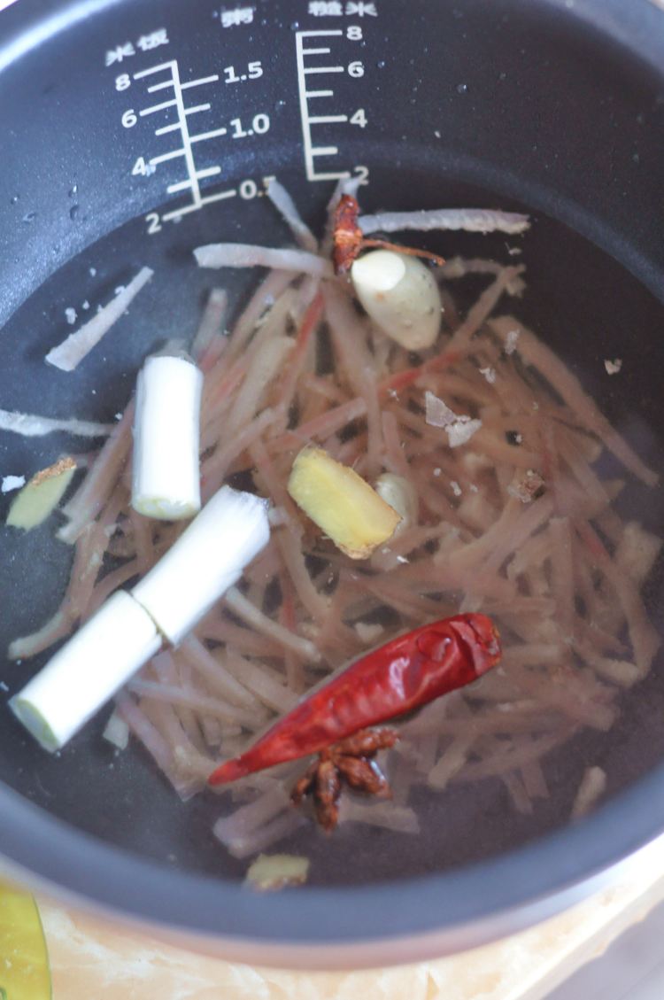 肉皮冻#本味家乡菜#步骤4