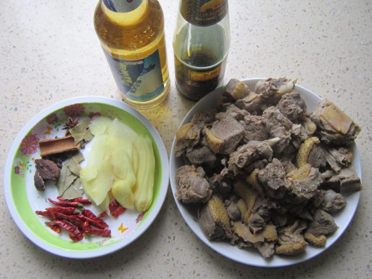 啤酒烧老鸭步骤1