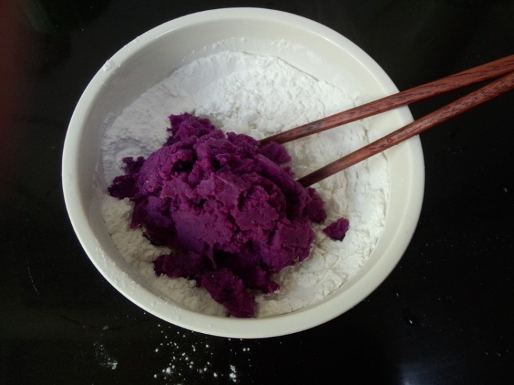 紫薯花生馅汤圆步骤10