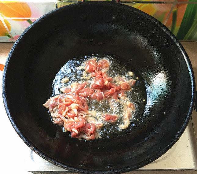 腌苦辣菜炒土猪肉丝#步骤3