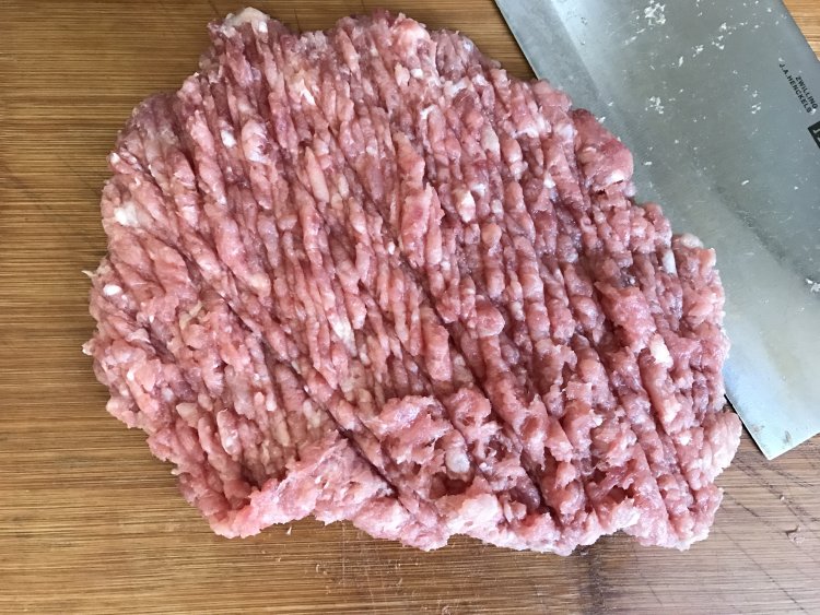 油炸糯米肉丸子步骤1