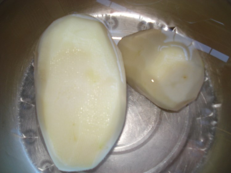 炝拌土豆片#本味家乡步骤1