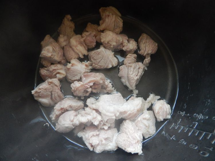 山药烧羊肉步骤3