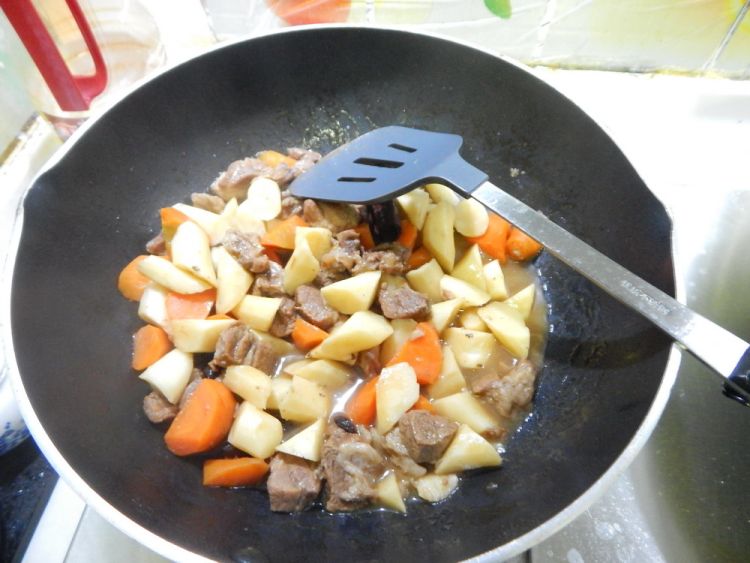 山药烧羊肉步骤11