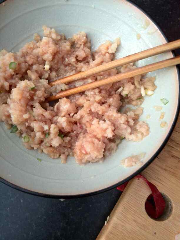 白菜包肉步骤1
