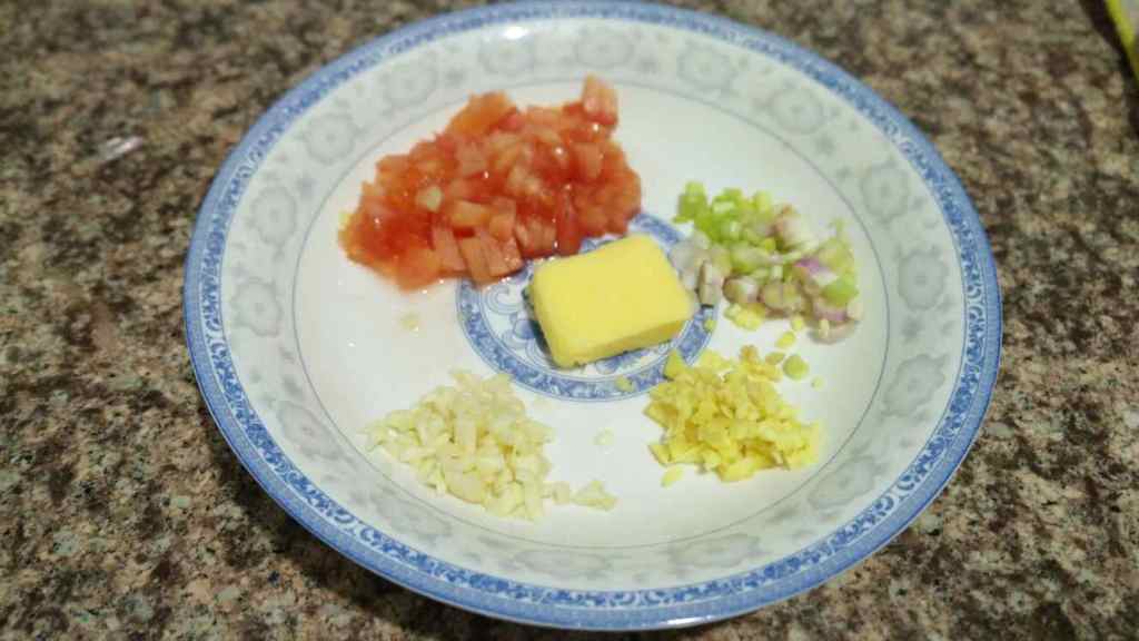葡萄酒煮青口步骤2