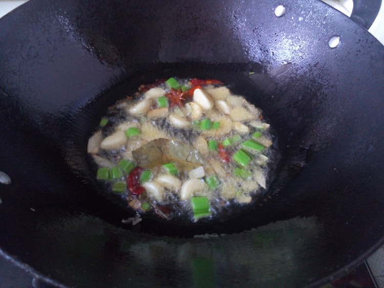 海鲶鱼炖豆腐步骤6