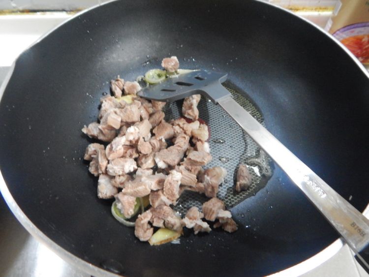 青红萝卜炖羊肉步骤6