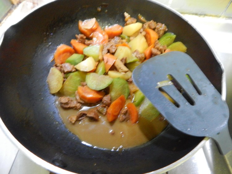 青红萝卜炖羊肉步骤15