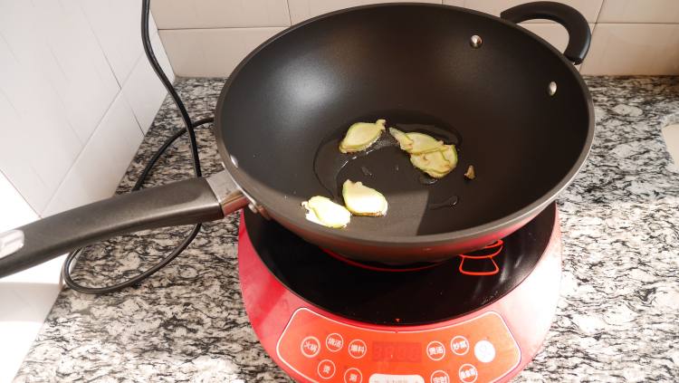 年菜：南乳茴香麻鸭，步骤3