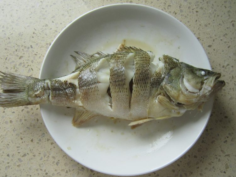 清蒸鲈鱼#非转基因金步骤7