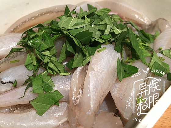 金不换香酥鱼步骤3