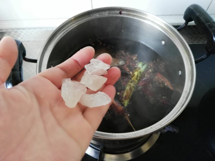麻辣卤鸡脖步骤6