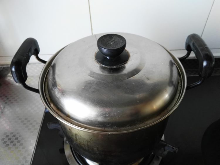 麻辣卤鸡脖步骤8