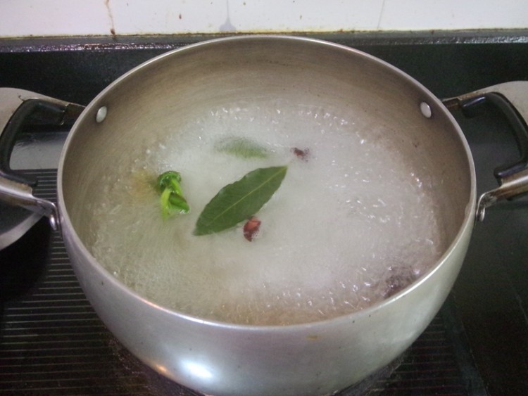 盐水鸭腿步骤6