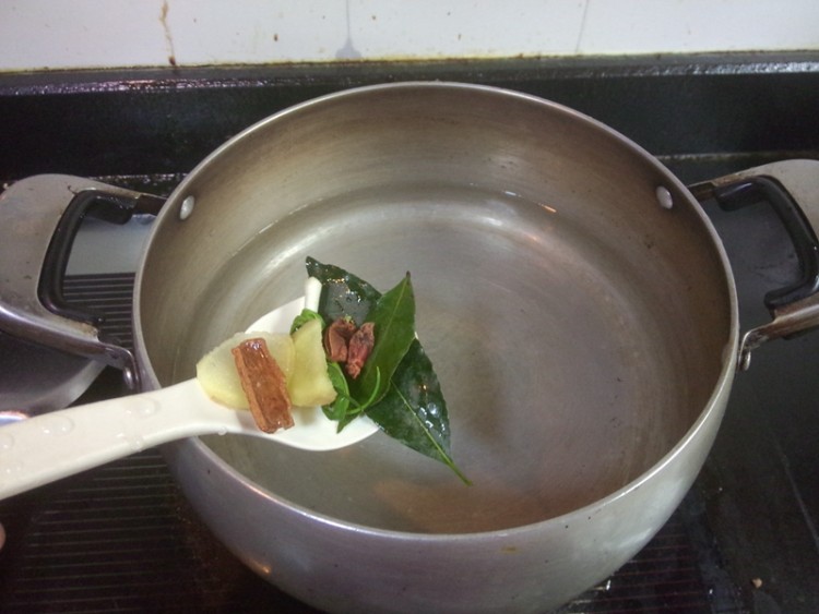 盐水鸭腿步骤5