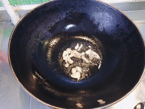 爆炒鱿鱼头步骤6