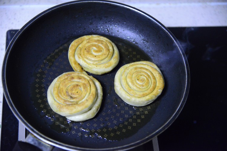 盘丝肉饼步骤21