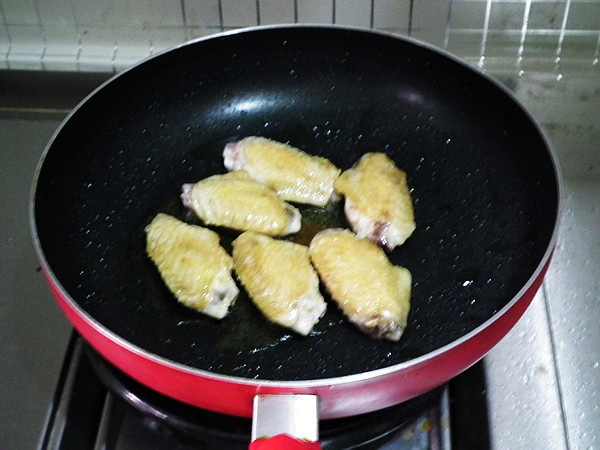 酒香果味鸡翅步骤3