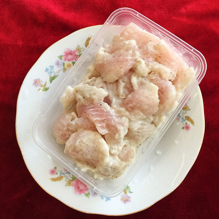 酸菜鱼片汤步骤4