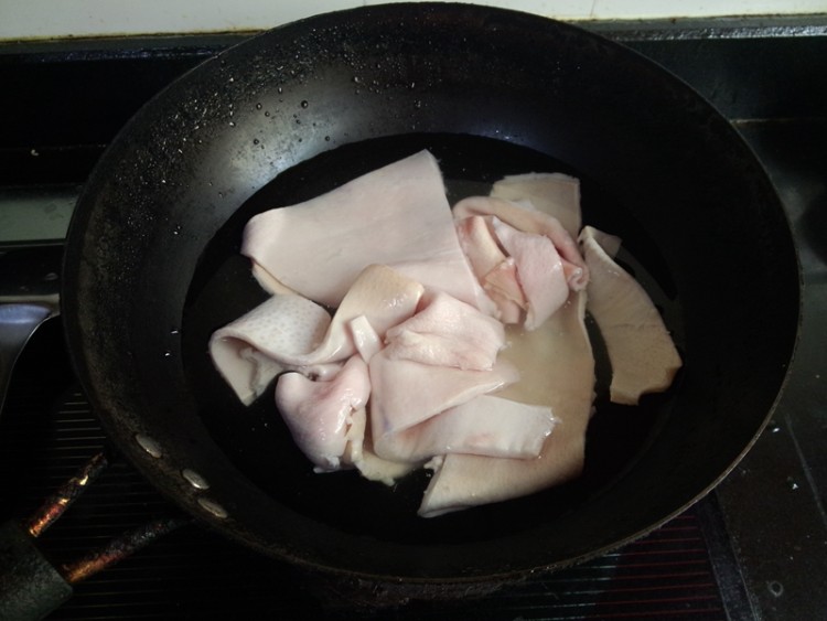 肉皮卤蛋步骤3